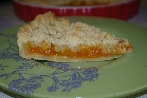 Tarte Crumbelisée Et Sa Compotée d'Abricots