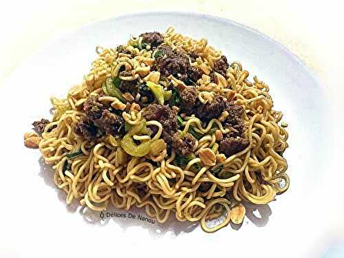 Nouilles Dan dan chinoises