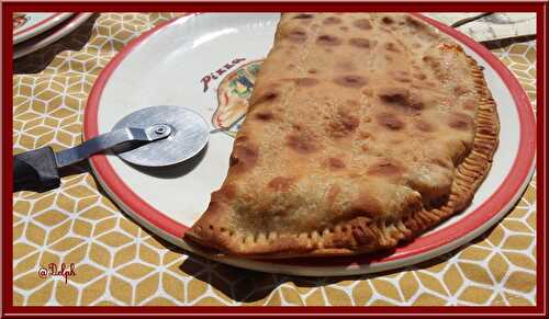 Calzone à l’aubergine et bacon