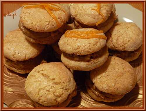 Macarons craquelés à la crème de spéculoos