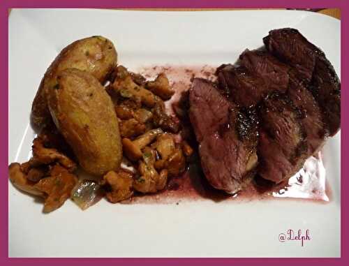 Magret de canard sauce porto et girolles