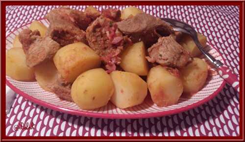 Sauté de veau au bacon et tomate