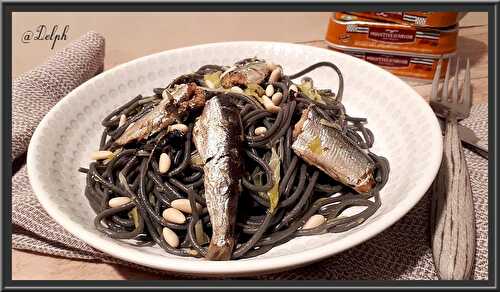 Spaghetti à la fondue de poireaux et sardines