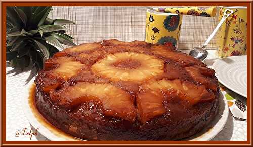 Torta de Abacaxi ( gâteau à l’ananas caramélisé).