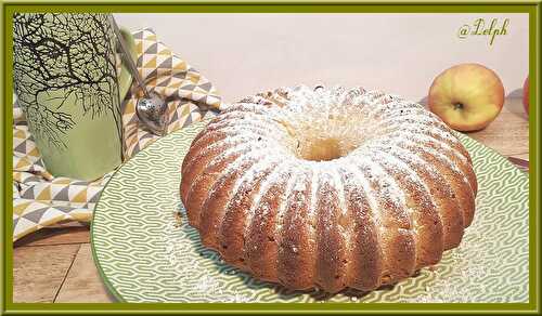 Gâteau au yaourt grec et pommes