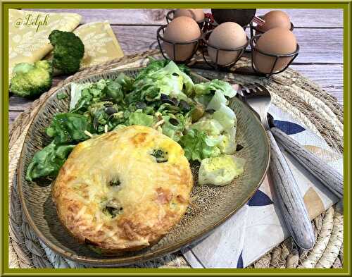 Omelette aux brocolis et bacon