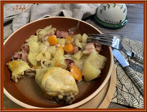 Pilons de poulet aux carottes, pommes de terre et chou