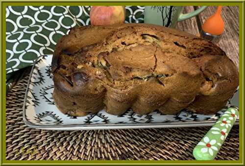 Cake aux pommes caramélisées