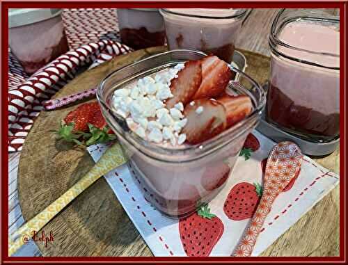 Yaourts au coulis de fraises