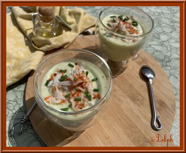 Gaspacho de concombre et avocat