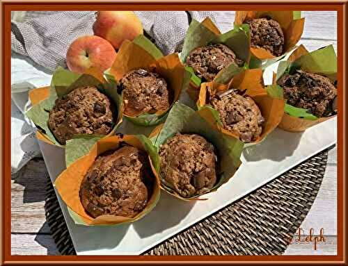 Muffins au chocolat caramel et dés de pomme