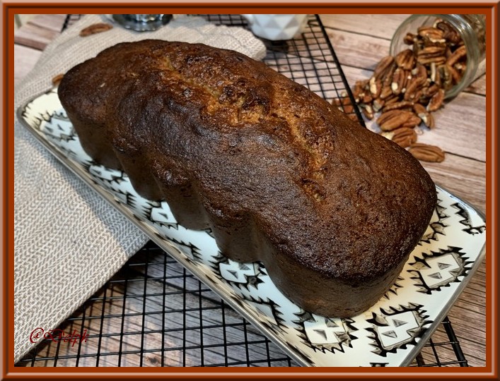 Cake au miel et aux noix de pécan de Cyril Lignac