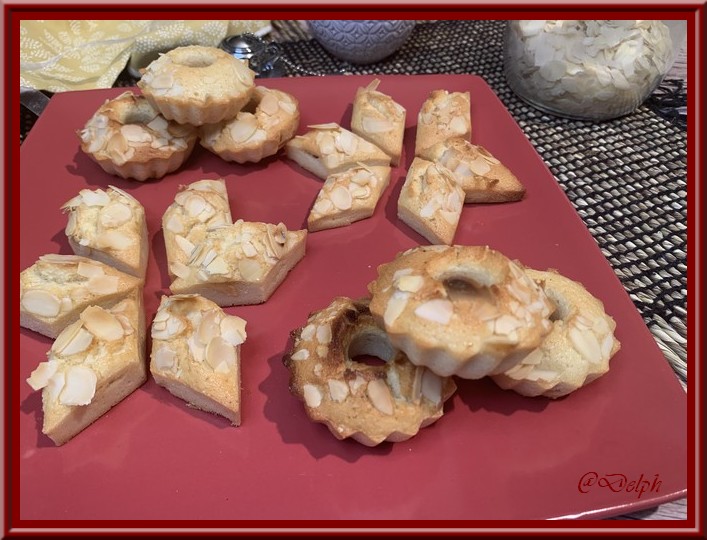 Financiers aux amandes effilées