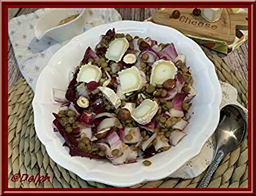 Salade de lentilles blondes, endive, chèvre et noisette