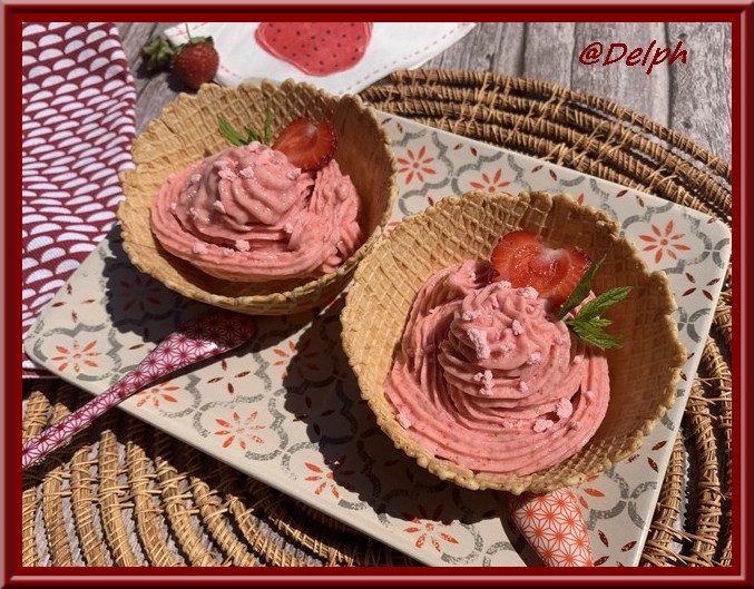 Glace à la fraise façon italienne