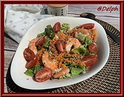 Salade de sarrasin, carottes, tomates et crevettes