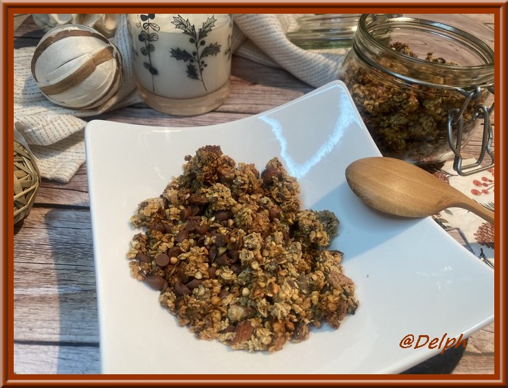 Granola au sarrasin miel et chocolat