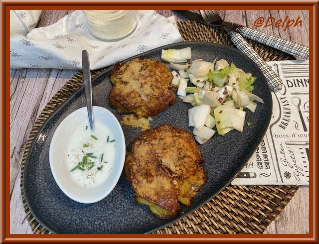 Pommes de terre frappées, sauce au fromage blanc