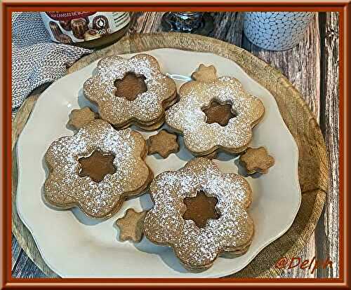 Petits sablés fourrés à la pâte à tartiner