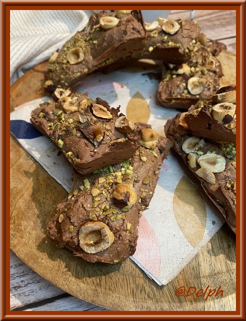 Financiers au chocolat, noisettes et pistaches