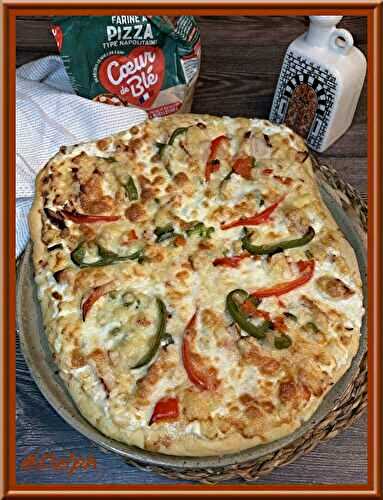 Pizza blanche au poulet et poivrons