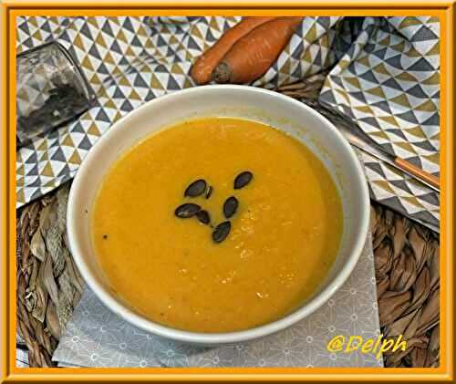 Soupe de patate douce et carottes au cumin