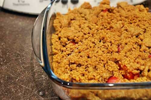 Crumble de fraises au thermomix, préparé en 3 minutes.