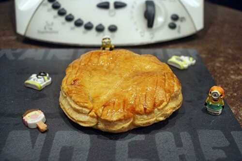 Galette des rois individuelle pomme speculos au thermomix, préparée en 10 minutes.