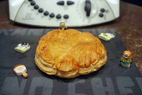 Galette des rois individuelle pomme speculos au thermomix, préparée en 10 minutes.