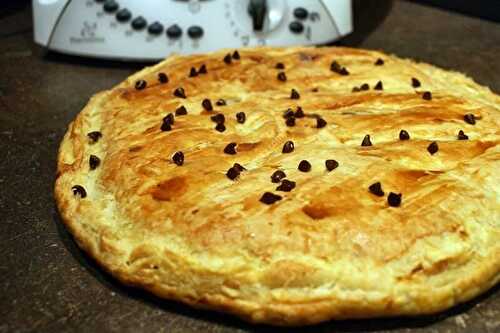 Galette des rois poire chocolat au thermomix, préparée en 10 minutes.