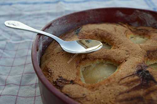 Gâteau beurre salé et poire au thermomix, préparé en 10 minutes.