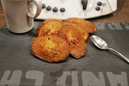 Madeleines chocolat au lait et banane au thermomix, préparés en 5 minutes.