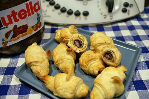 Mini croissant au nutella au thermomix, préparés en 5 minutes.