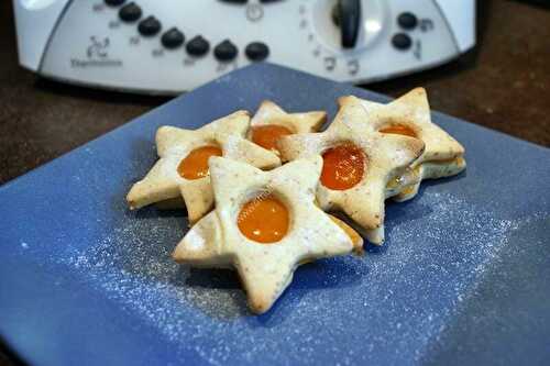 Sablés confiture d'abricot au thermomix, préparés en 5 minutes.