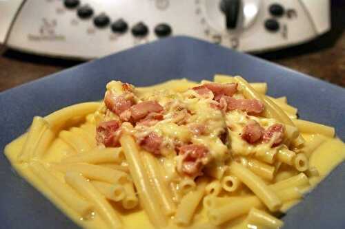 Sauce carbonara au thermomix, préparée en 5 minutes.