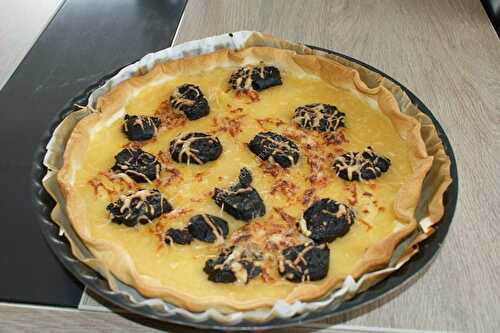 Tarte compote de pomme et boudin noir au thermomix, préparée en 15 minutes.