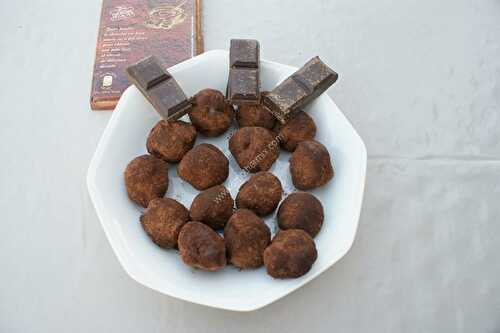 Truffes au chocolat au thermomix, préparés en 15 minutes.