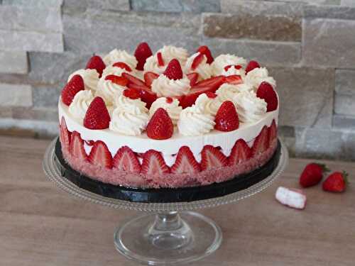Cheesecake aux fraises et Biscuits Roses de la Maison Fossier