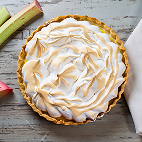 Tarte à la rhubarbe meringuée