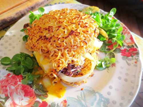 Ramen Burger de canard et pommes de terre salardaises | Je cuisine donc je suis