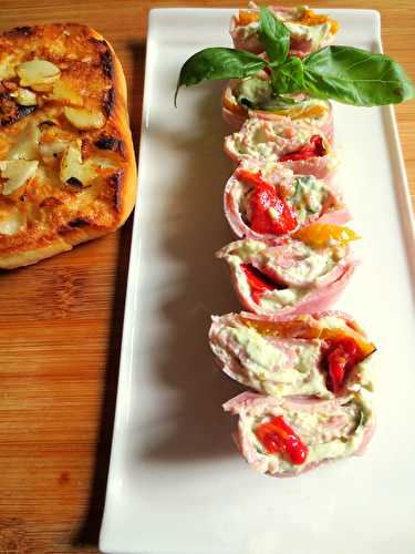 Roulés au Chèvre & Pesto au basilic sur Bruschetta | Je cuisine donc je suis