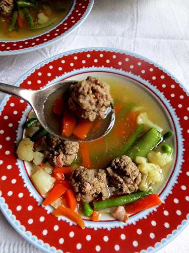 Soupe aux Légumes & Boulettes de Viande (Soepballetjes) | Je cuisine donc je suis