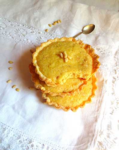 Tartelettes à la Crème d'Amandes & Pignons | Je cuisine donc je suis