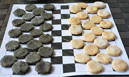 Biscuits apéritifs pour un "apéro- jeu de dames"