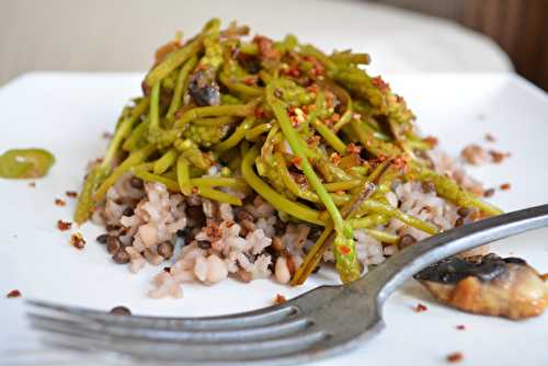 Poêlée d’ornithogales (ou asperges des bois) - champignon de Paris