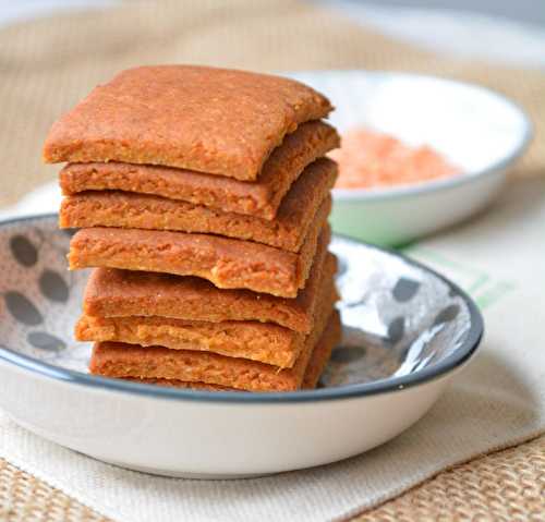 Crackers aux lentilles corail - tomate - épices