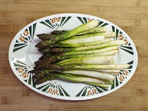 Asperges rôties aux amandes et aux câpres ? Ottolenghi