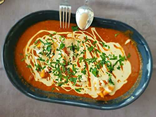 Flétan tomate, piment et sauce sésame – Yotam Ottolenghi