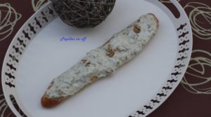 Baguette fourrée roquefort et noix