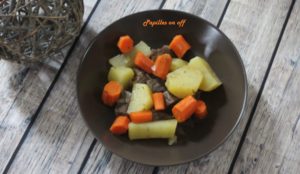 Boeuf aux pommes de terre et aux carottes